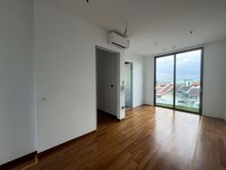Simon Lane (D19), Terrace #536574221